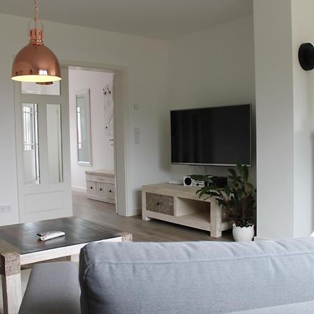Ferienhaus Finja In บอร์น ภายนอก รูปภาพ