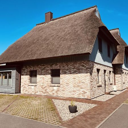 Ferienhaus Finja In บอร์น ภายนอก รูปภาพ