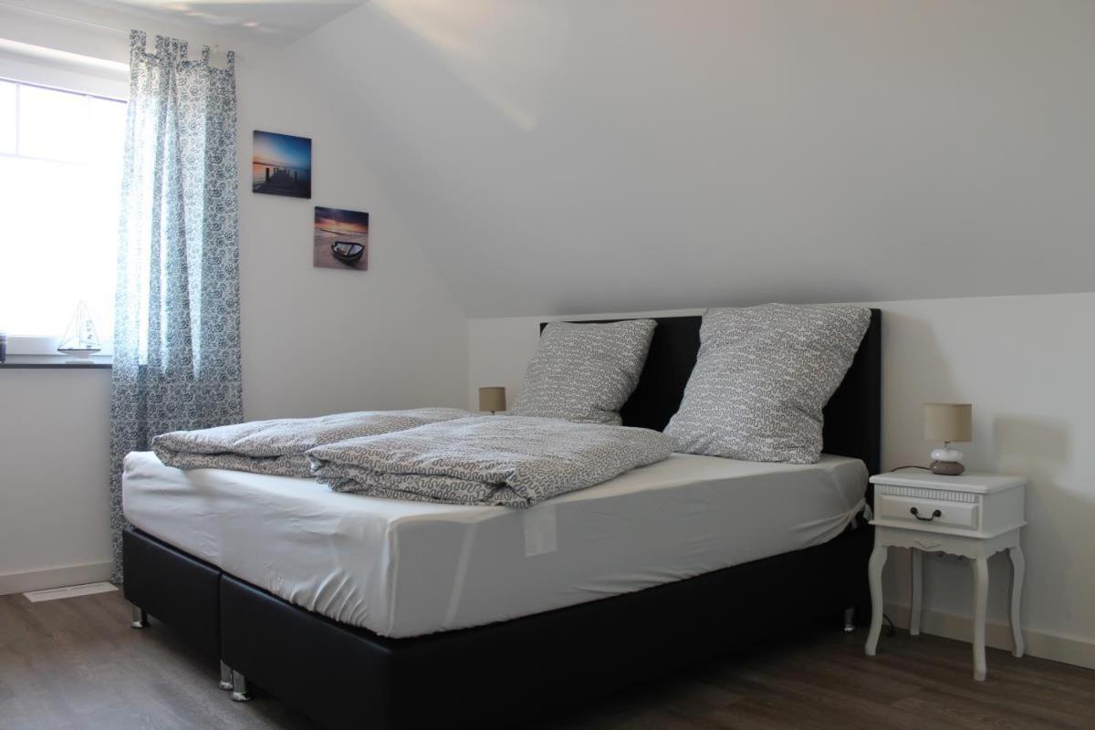 Ferienhaus Finja In บอร์น ภายนอก รูปภาพ