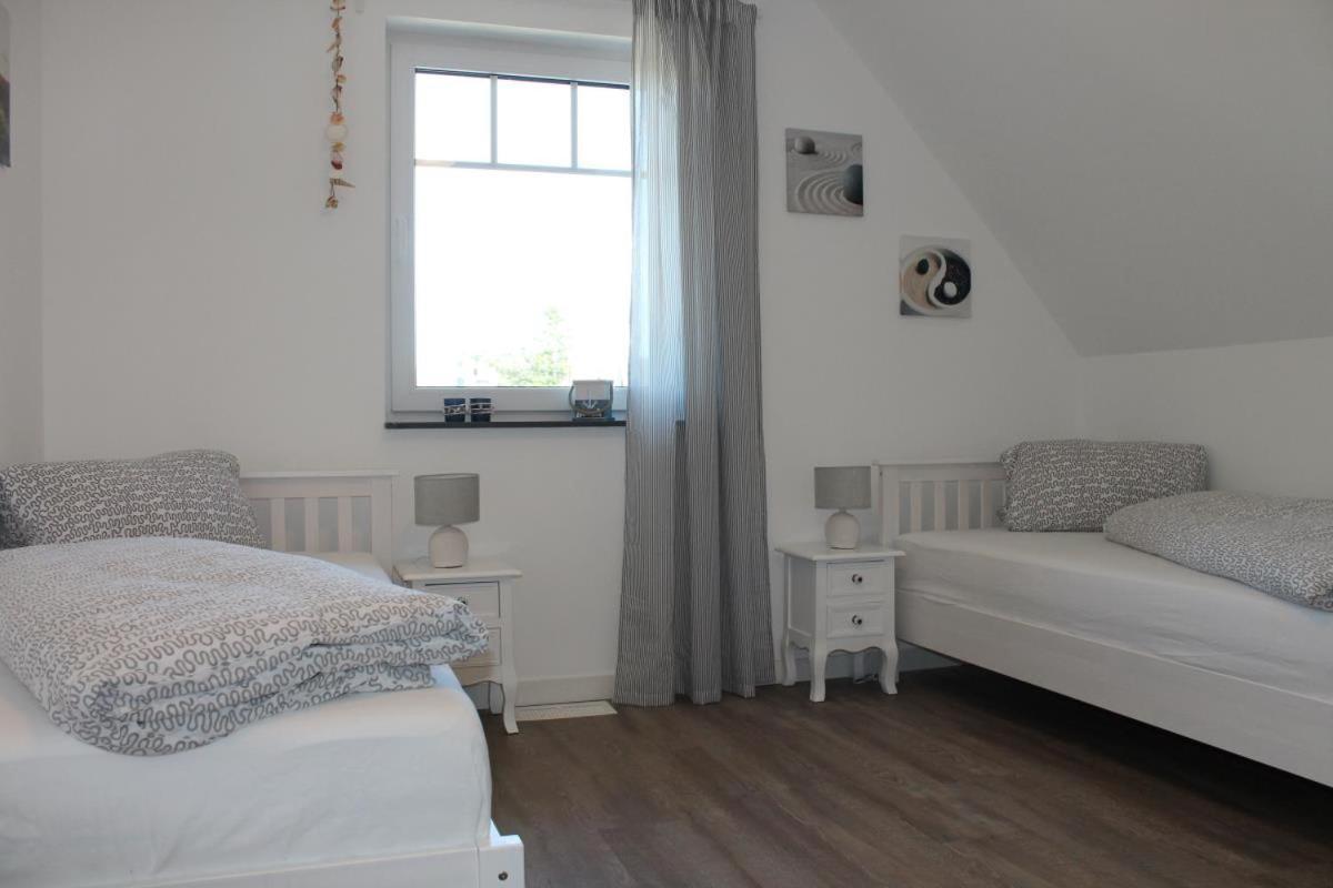 Ferienhaus Finja In บอร์น ภายนอก รูปภาพ