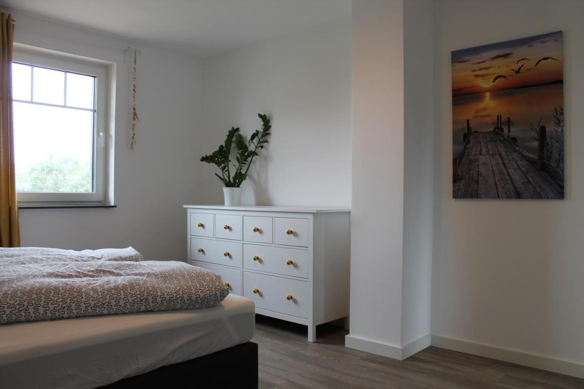 Ferienhaus Finja In บอร์น ภายนอก รูปภาพ