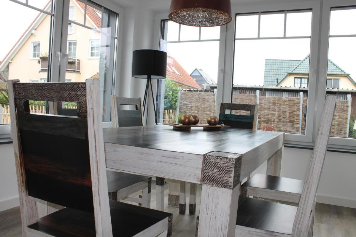 Ferienhaus Finja In บอร์น ภายนอก รูปภาพ